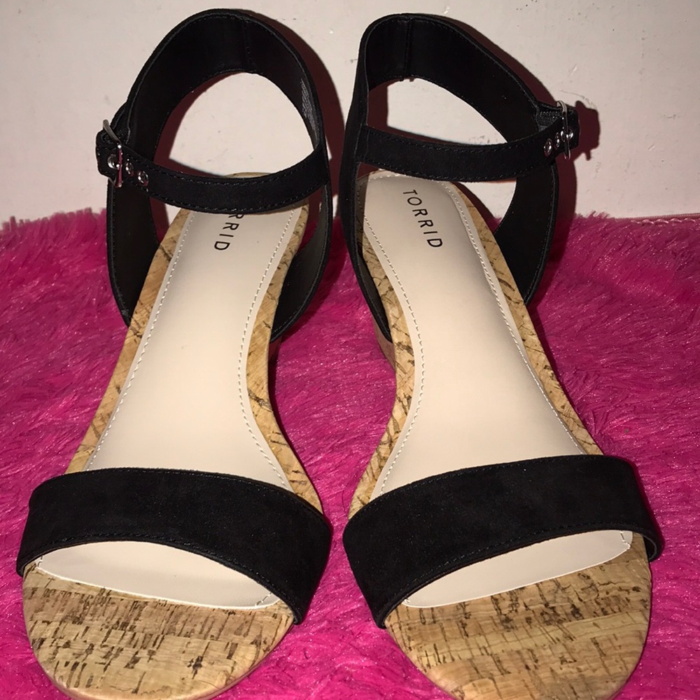 Torrid Mini Wedge Sandals - Picture 2 of 7
